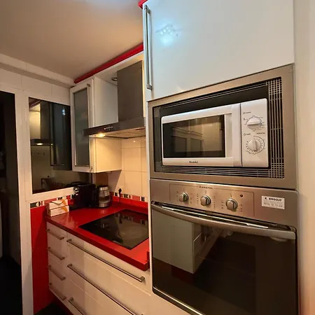 Cosy And Secure Center לינה וארוחת בוקר *